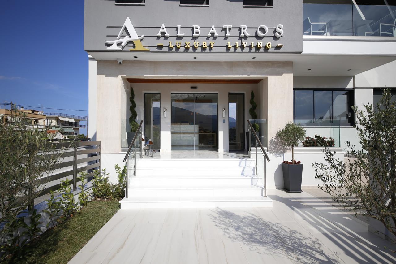 Albatros Suites Vrasná 외부 사진