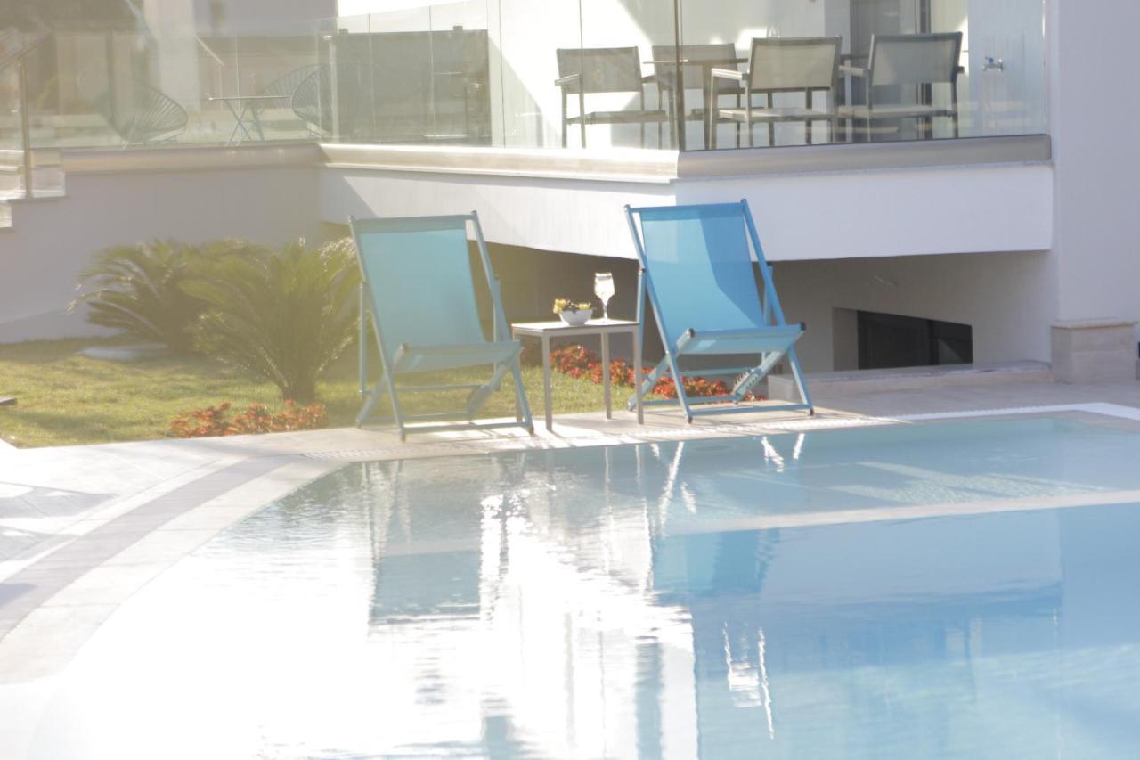 Albatros Suites Vrasná 외부 사진